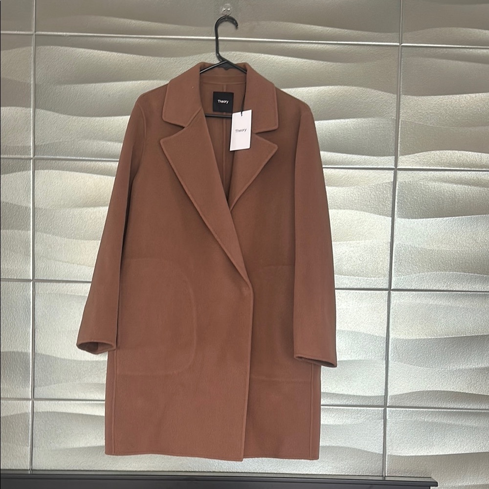 Theory Women's Camel Brown Single-Breasted Wool Coat.